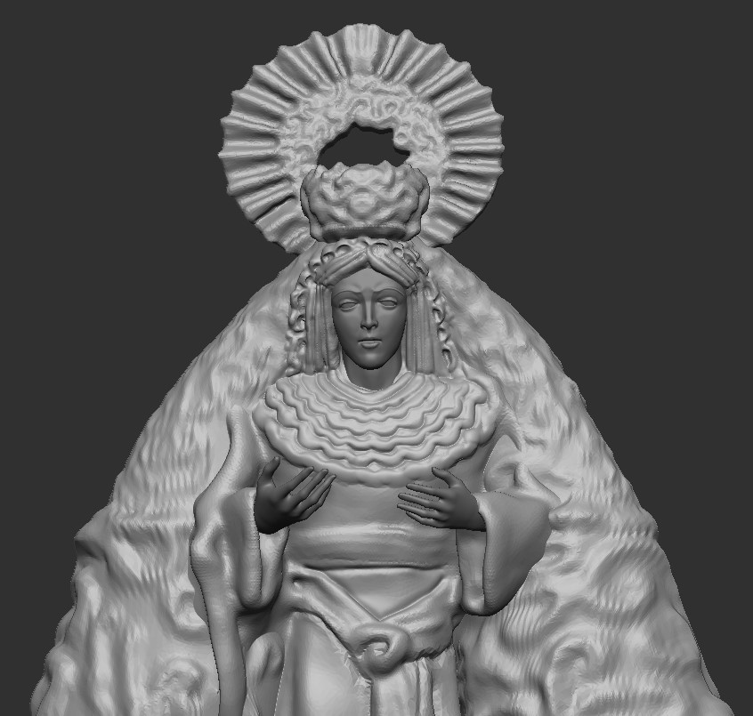 Virgen con peana, manto y corona